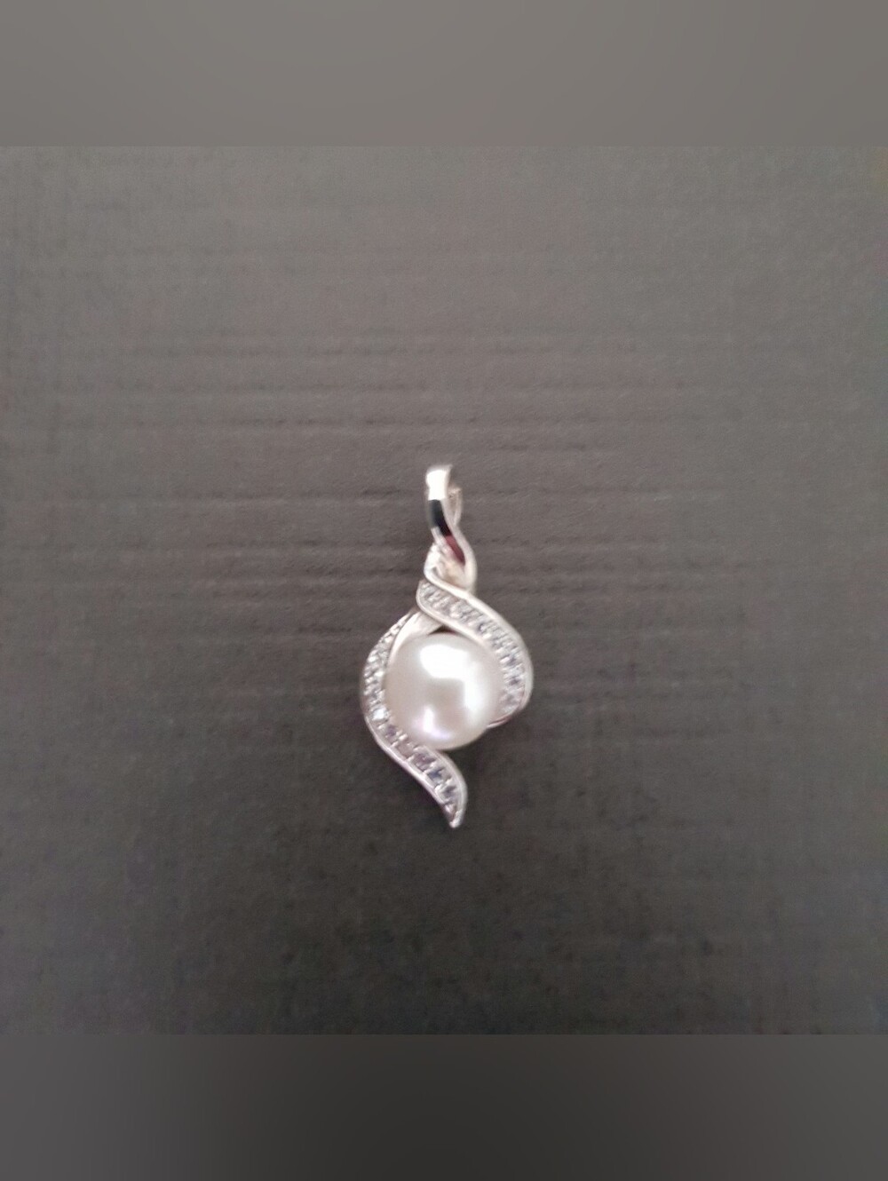 Sterling Silver  White Freshwater Pearl Pendant
